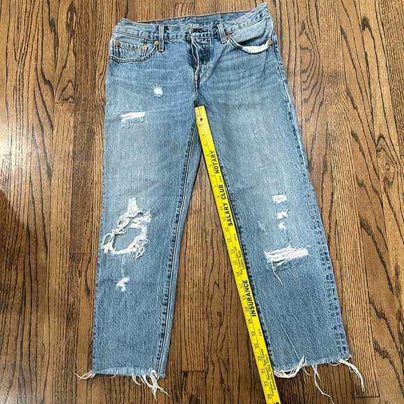Levi’s ct, great distressed jeans - Picture 1 of 5